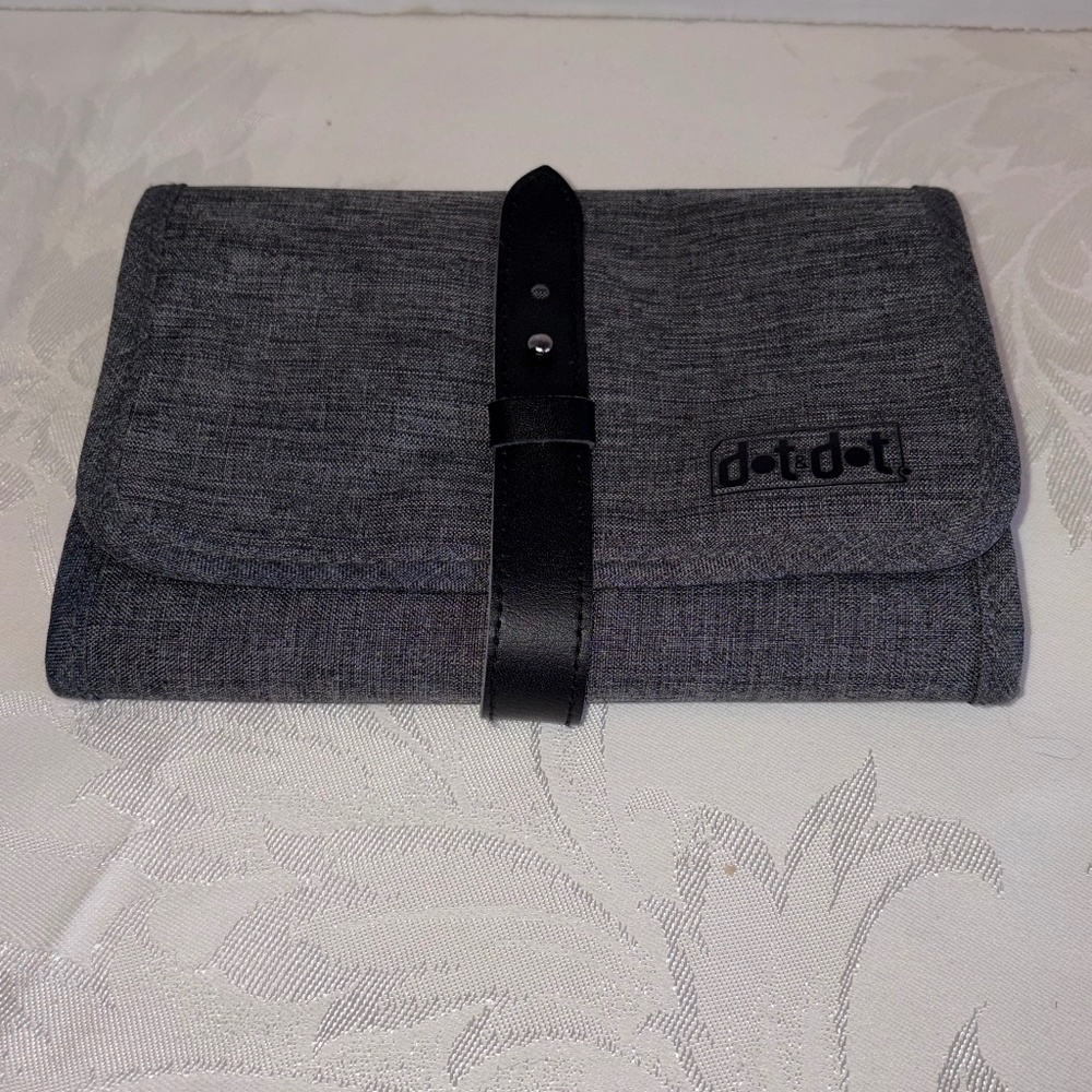 Electronics Travel organizer